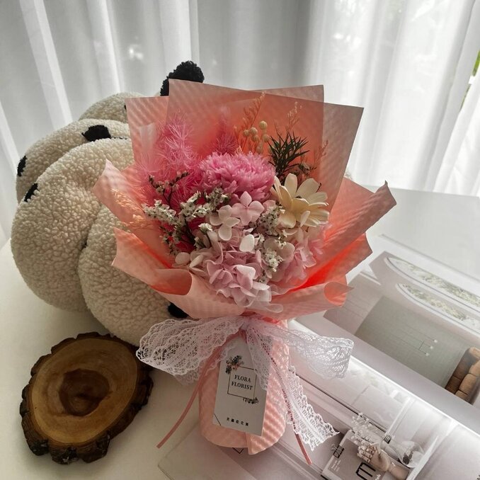 母親節限定康乃馨花束(附開窗提袋)